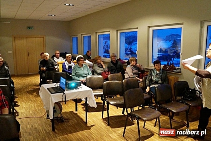 Zdjęcie w galerii na portalu naszraciborz.pl: W trosce o bezpieczeństwo seniorów w Kuźni Raciborskiej  wiadomości z regionu