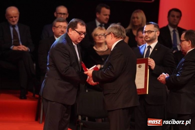 Zdjęcie w galerii na portalu naszraciborz.pl: Złoty Laur dla Prezesa Funduszu wiadomości z regionu