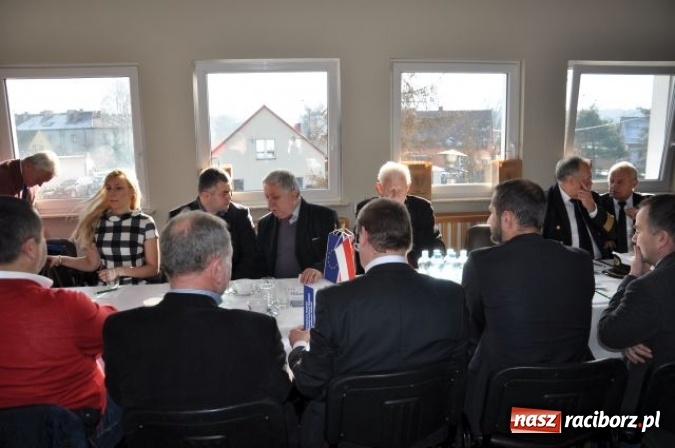 Zdjęcie w galerii na portalu naszraciborz.pl: Spotkanie dotyczące budowy kanału Odra-Dunaj wiadomości z regionu