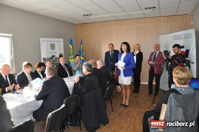 Zdjęcie w galerii na portalu naszraciborz.pl: Spotkanie dotyczące budowy kanału Odra-Dunaj wiadomości z regionu