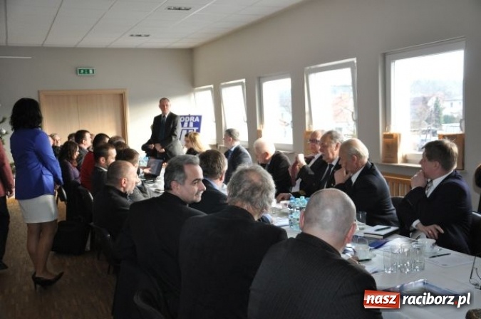 Zdjęcie w galerii na portalu naszraciborz.pl: Spotkanie dotyczące budowy kanału Odra-Dunaj wiadomości z regionu