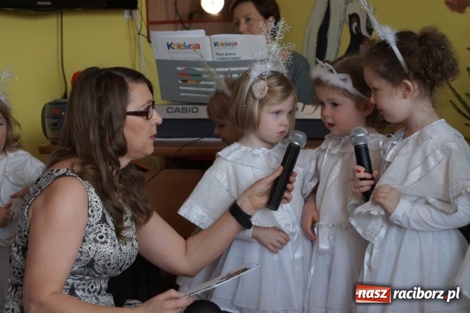 Zdjęcie w galerii na portalu naszraciborz.pl: Babcie są od rozpieszczania, czyli ciąg dalszy świętowania w Nędzy  wiadomości z regionu