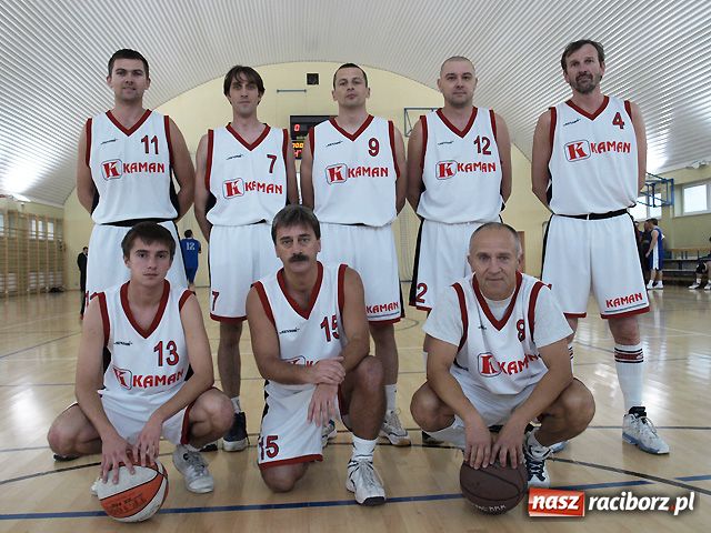Zdjęcie w galerii na portalu naszraciborz.pl: Liga koszykówki  I kolejka wiadomości z regionu