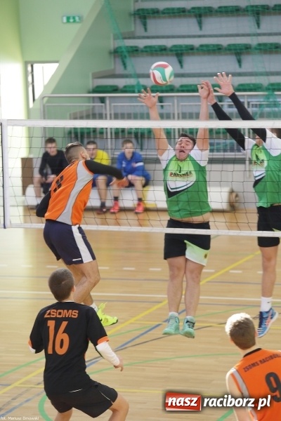 Zdjęcie w galerii na portalu naszraciborz.pl: ZSOMS najlepszy w miejskich rozgrywkach siatkówki wiadomości z regionu