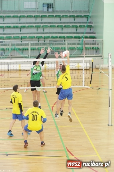 Zdjęcie w galerii na portalu naszraciborz.pl: ZSOMS najlepszy w miejskich rozgrywkach siatkówki wiadomości z regionu