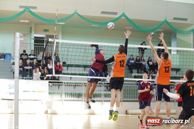 Zdjęcie w galerii na portalu naszraciborz.pl: ZSOMS najlepszy w miejskich rozgrywkach siatkówki wiadomości z regionu