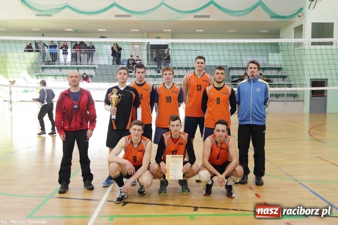Zdjęcie w galerii na portalu naszraciborz.pl: ZSOMS najlepszy w miejskich rozgrywkach siatkówki wiadomości z regionu