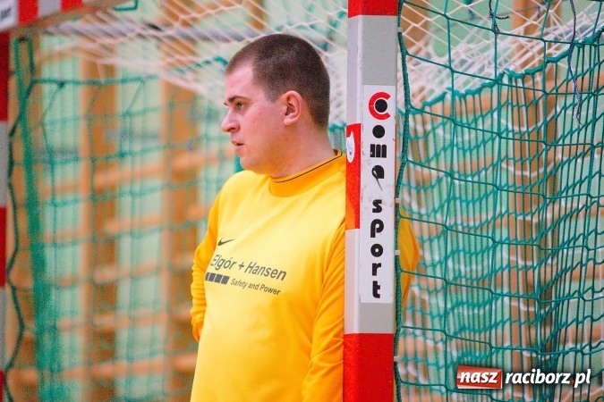 Zdjęcie w galerii na portalu naszraciborz.pl: HLPN: Ostatni weekend fazy zasadniczej w II lidze. Pewna wygrana FC Po Nalewce. Błażejowice minimalnie lepsze od Ultimate Team wiadomości z regionu