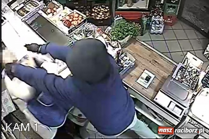 Zdjęcie w galerii na portalu naszraciborz.pl: Policjanci w naszym regionie szukają tego człowieka! wiadomości z regionu