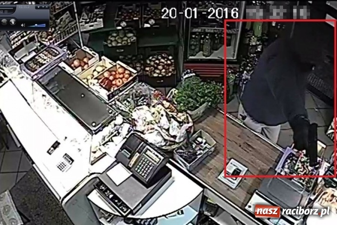 Zdjęcie w galerii na portalu naszraciborz.pl: Policjanci w naszym regionie szukają tego człowieka! wiadomości z regionu