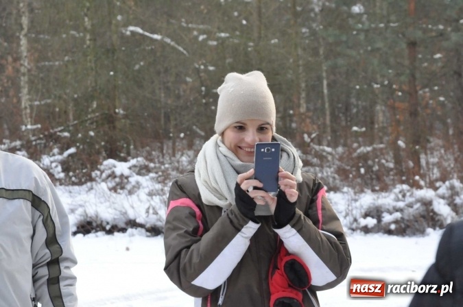 Zdjęcie w galerii na portalu naszraciborz.pl: Samborowice zajechały do Jankowic, czyli koncert a teraz kulig zbliża dwie zgrane wioski wiadomości z regionu
