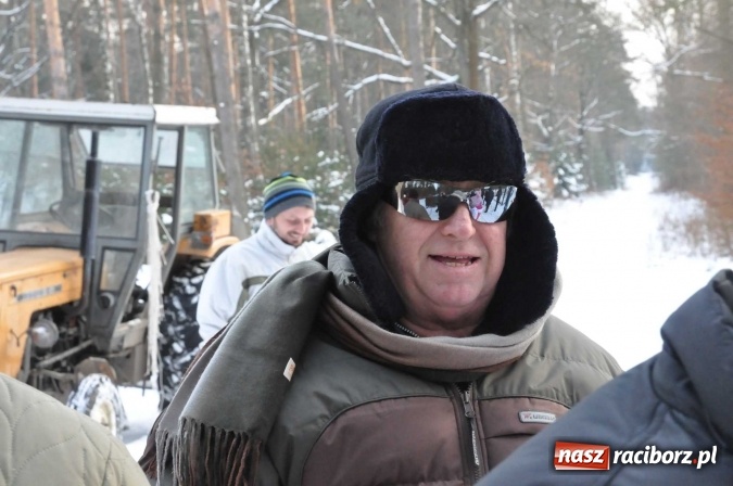 Zdjęcie w galerii na portalu naszraciborz.pl: Samborowice zajechały do Jankowic, czyli koncert a teraz kulig zbliża dwie zgrane wioski wiadomości z regionu