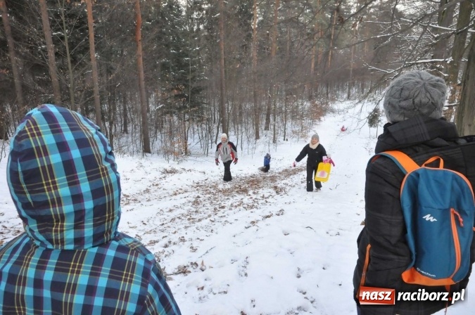 Zdjęcie w galerii na portalu naszraciborz.pl: Samborowice zajechały do Jankowic, czyli koncert a teraz kulig zbliża dwie zgrane wioski wiadomości z regionu