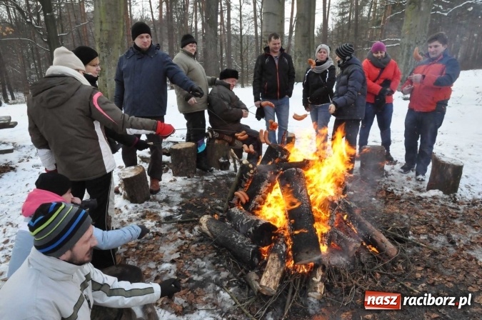 Zdjęcie w galerii na portalu naszraciborz.pl: Samborowice zajechały do Jankowic, czyli koncert a teraz kulig zbliża dwie zgrane wioski wiadomości z regionu