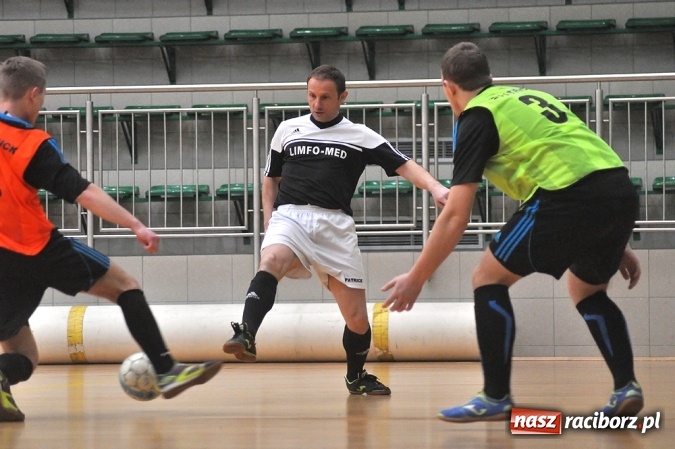 Zdjęcie w galerii na portalu naszraciborz.pl: Walka o mistrzostwo do ostatniego meczu wiadomości z regionu
