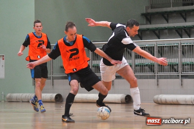 Zdjęcie w galerii na portalu naszraciborz.pl: Walka o mistrzostwo do ostatniego meczu wiadomości z regionu