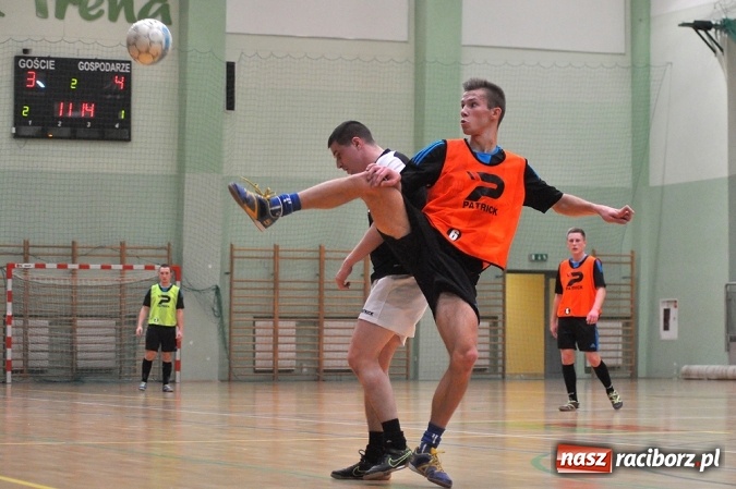 Zdjęcie w galerii na portalu naszraciborz.pl: Walka o mistrzostwo do ostatniego meczu wiadomości z regionu