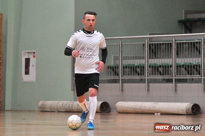 Zdjęcie w galerii na portalu naszraciborz.pl: Walka o mistrzostwo do ostatniego meczu wiadomości z regionu