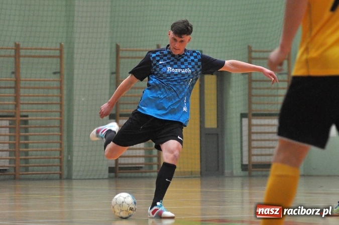 Zdjęcie w galerii na portalu naszraciborz.pl: Walka o mistrzostwo do ostatniego meczu wiadomości z regionu