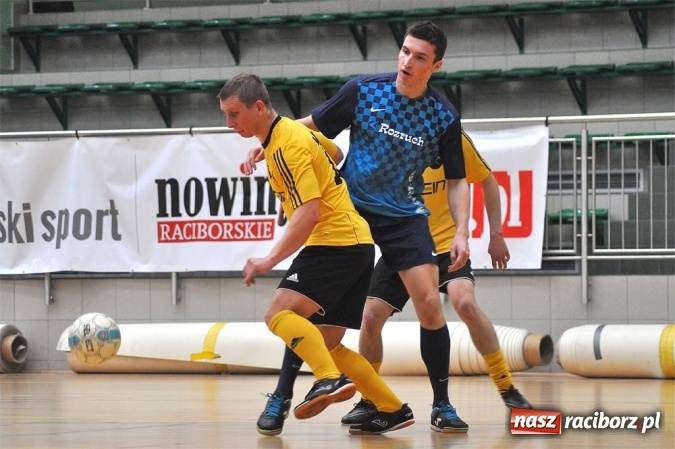 Zdjęcie w galerii na portalu naszraciborz.pl: Walka o mistrzostwo do ostatniego meczu wiadomości z regionu