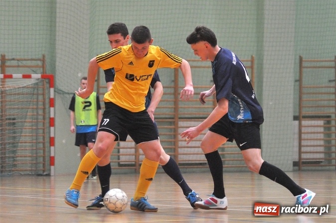 Zdjęcie w galerii na portalu naszraciborz.pl: Walka o mistrzostwo do ostatniego meczu wiadomości z regionu