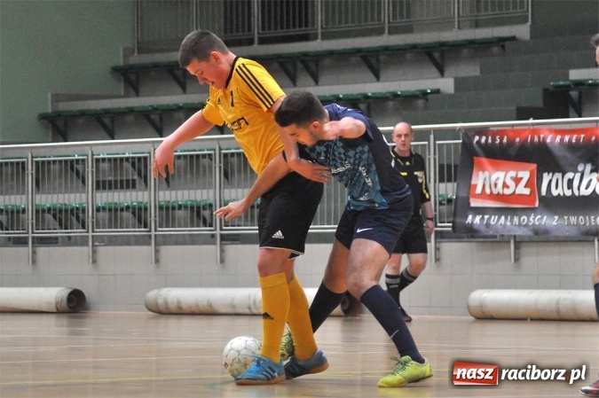 Zdjęcie w galerii na portalu naszraciborz.pl: Walka o mistrzostwo do ostatniego meczu wiadomości z regionu