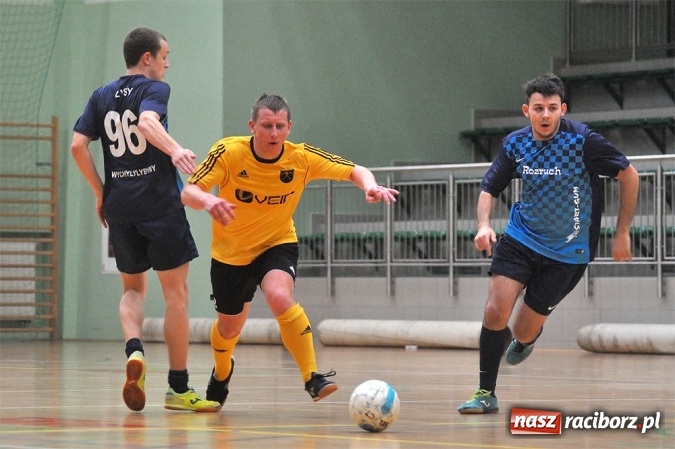 Zdjęcie w galerii na portalu naszraciborz.pl: Walka o mistrzostwo do ostatniego meczu wiadomości z regionu