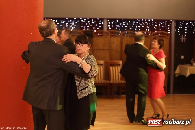 Zdjęcie w galerii na portalu naszraciborz.pl: Sportowcy i nauczyciele bawili się w Raciborskiej wiadomości z regionu