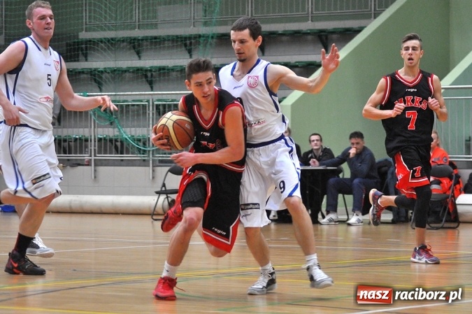 Zdjęcie w galerii na portalu naszraciborz.pl: Lider z Rybnika zbyt mocny dla Ofensywy wiadomości z regionu