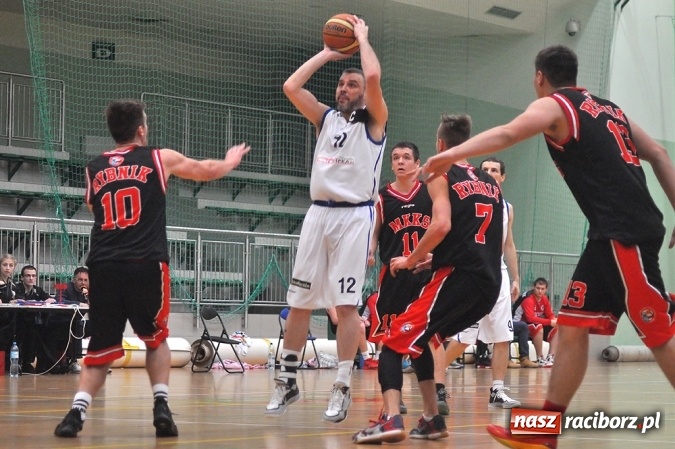 Zdjęcie w galerii na portalu naszraciborz.pl: Lider z Rybnika zbyt mocny dla Ofensywy wiadomości z regionu