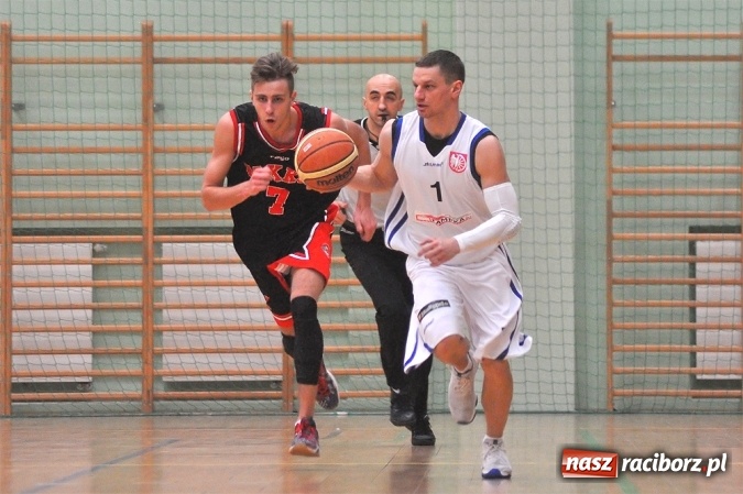 Zdjęcie w galerii na portalu naszraciborz.pl: Lider z Rybnika zbyt mocny dla Ofensywy wiadomości z regionu