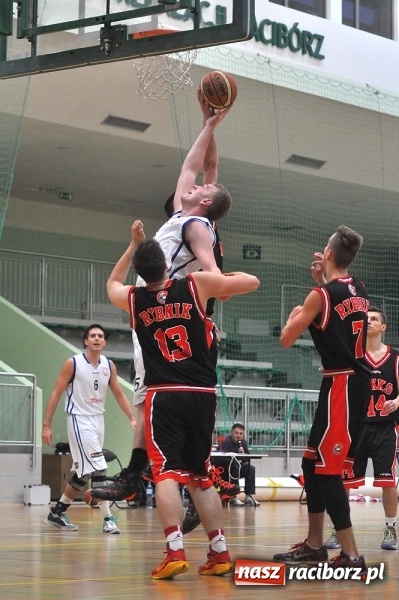 Zdjęcie w galerii na portalu naszraciborz.pl: Lider z Rybnika zbyt mocny dla Ofensywy wiadomości z regionu
