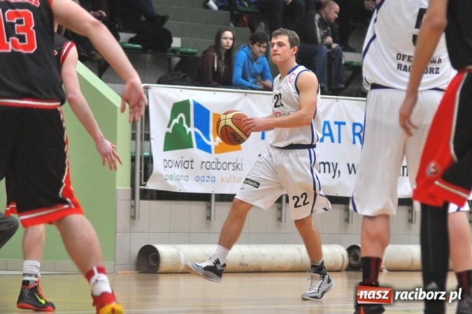 Zdjęcie w galerii na portalu naszraciborz.pl: Lider z Rybnika zbyt mocny dla Ofensywy wiadomości z regionu