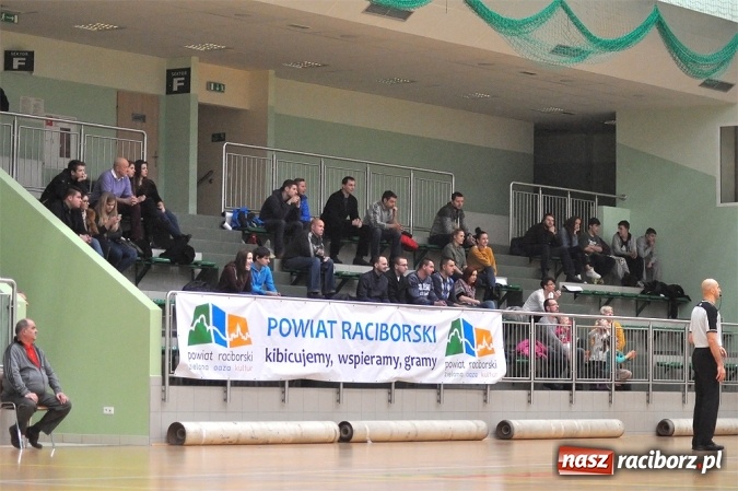Zdjęcie w galerii na portalu naszraciborz.pl: Lider z Rybnika zbyt mocny dla Ofensywy wiadomości z regionu