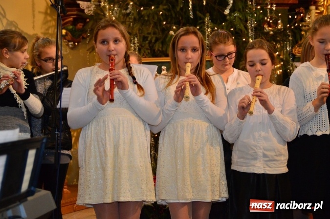 Zdjęcie w galerii na portalu naszraciborz.pl: Świąteczny koncert w bieńkowickiej świątyni wiadomości z regionu