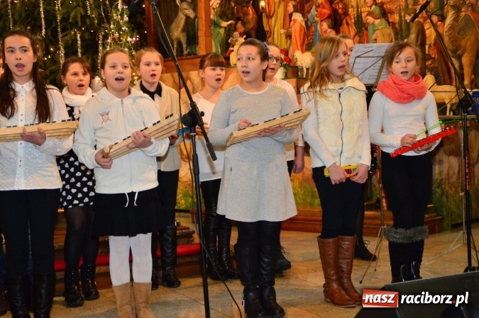 Zdjęcie w galerii na portalu naszraciborz.pl: Świąteczny koncert w bieńkowickiej świątyni wiadomości z regionu