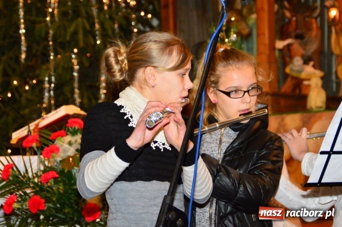 Zdjęcie w galerii na portalu naszraciborz.pl: Świąteczny koncert w bieńkowickiej świątyni wiadomości z regionu