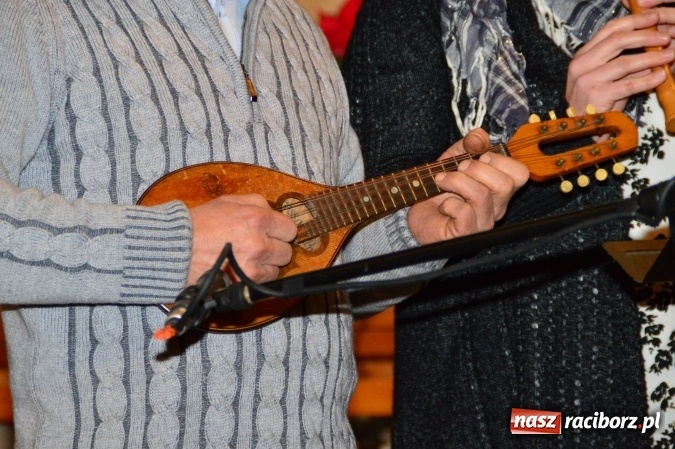 Zdjęcie w galerii na portalu naszraciborz.pl: Świąteczny koncert w bieńkowickiej świątyni wiadomości z regionu