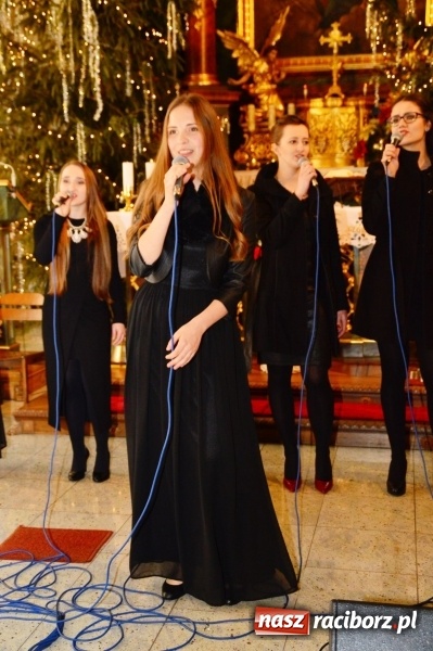 Zdjęcie w galerii na portalu naszraciborz.pl: Świąteczny koncert w bieńkowickiej świątyni wiadomości z regionu