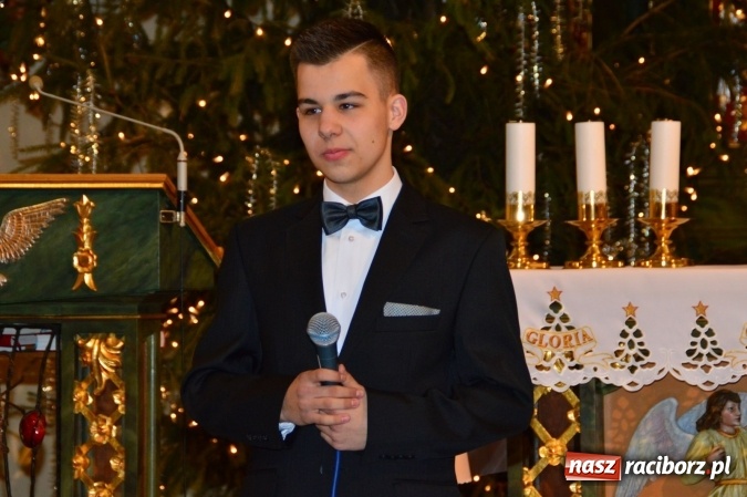 Zdjęcie w galerii na portalu naszraciborz.pl: Świąteczny koncert w bieńkowickiej świątyni wiadomości z regionu
