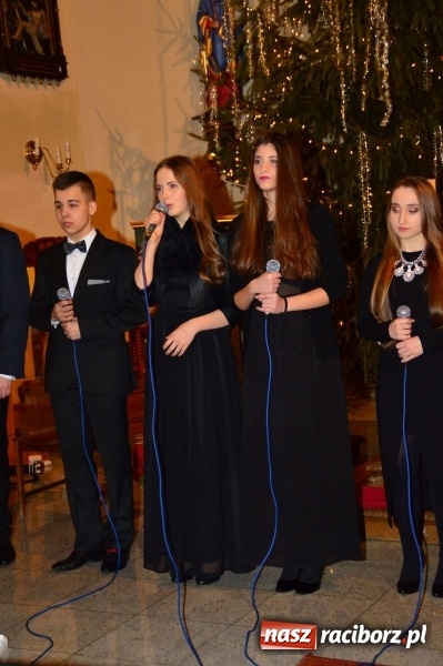 Zdjęcie w galerii na portalu naszraciborz.pl: Świąteczny koncert w bieńkowickiej świątyni wiadomości z regionu