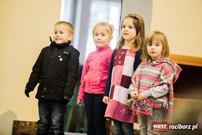 Zdjęcie w galerii na portalu naszraciborz.pl: Maleńki Jezu zostań tu, czyli jasełka przedszkolaków ze Studziennej wiadomości z regionu
