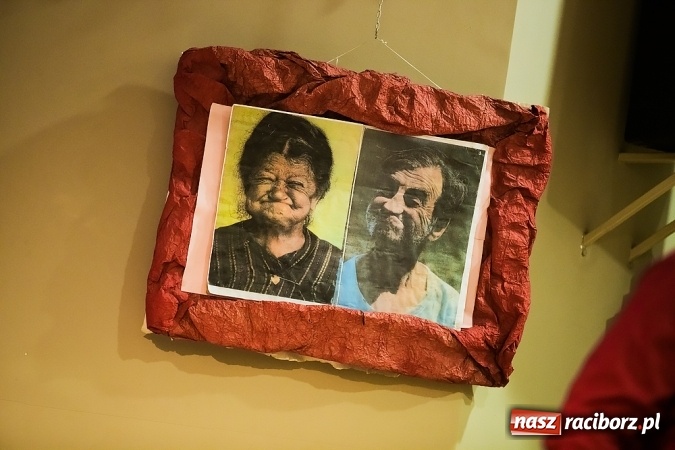 Zdjęcie w galerii na portalu naszraciborz.pl: Żywot człowieka poczciwego, czyli bolesławiki znów dały popis w Tworkowie wiadomości z regionu