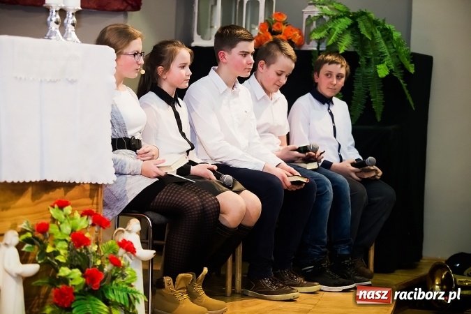 Zdjęcie w galerii na portalu naszraciborz.pl: Żywot człowieka poczciwego, czyli bolesławiki znów dały popis w Tworkowie wiadomości z regionu