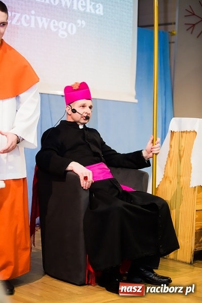 Zdjęcie w galerii na portalu naszraciborz.pl: Żywot człowieka poczciwego, czyli bolesławiki znów dały popis w Tworkowie wiadomości z regionu