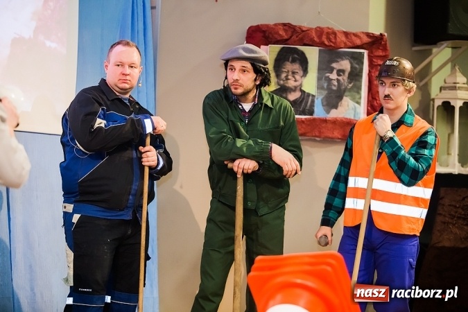 Zdjęcie w galerii na portalu naszraciborz.pl: Żywot człowieka poczciwego, czyli bolesławiki znów dały popis w Tworkowie wiadomości z regionu