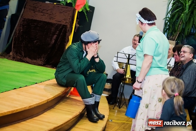 Zdjęcie w galerii na portalu naszraciborz.pl: Żywot człowieka poczciwego, czyli bolesławiki znów dały popis w Tworkowie wiadomości z regionu