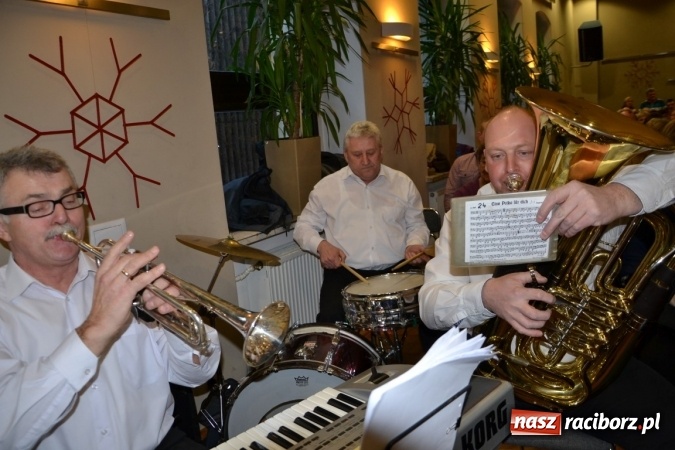 Zdjęcie w galerii na portalu naszraciborz.pl: Żywot człowieka poczciwego, czyli bolesławiki znów dały popis w Tworkowie wiadomości z regionu