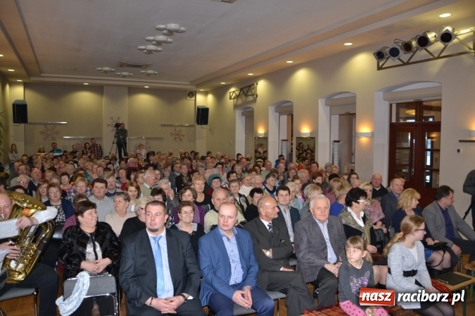 Zdjęcie w galerii na portalu naszraciborz.pl: Żywot człowieka poczciwego, czyli bolesławiki znów dały popis w Tworkowie wiadomości z regionu