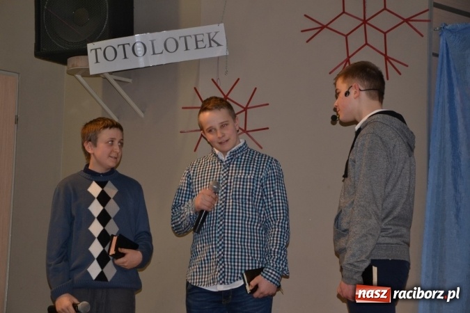 Zdjęcie w galerii na portalu naszraciborz.pl: Żywot człowieka poczciwego, czyli bolesławiki znów dały popis w Tworkowie wiadomości z regionu